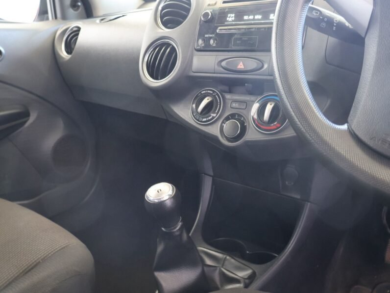 2017 Toyota Etios 1.5 Xi