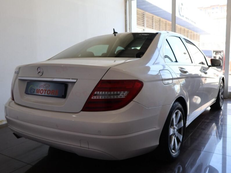 2012 Mercedes-Benz C-Class C 180 BE Avantgarde Auto