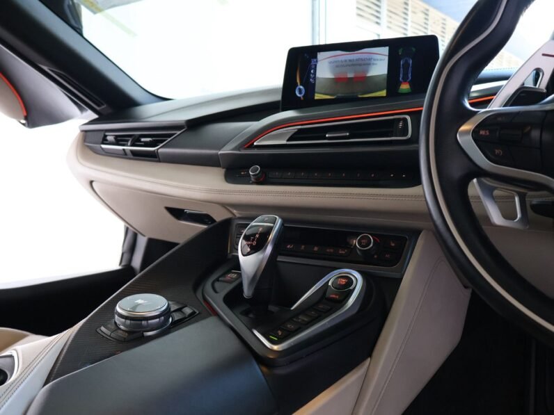 2015 BMW i8 eDrive Coupe