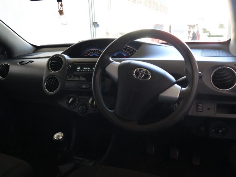 2017 Toyota Etios 1.5 Xi