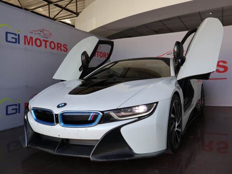 2015 BMW i8 eDrive Coupe