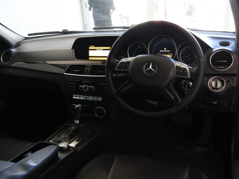 2012 Mercedes-Benz C-Class C 180 BE Avantgarde Auto