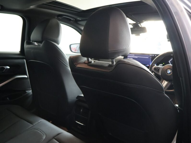 2023 BMW 3 Series 320i M Sport Auto
