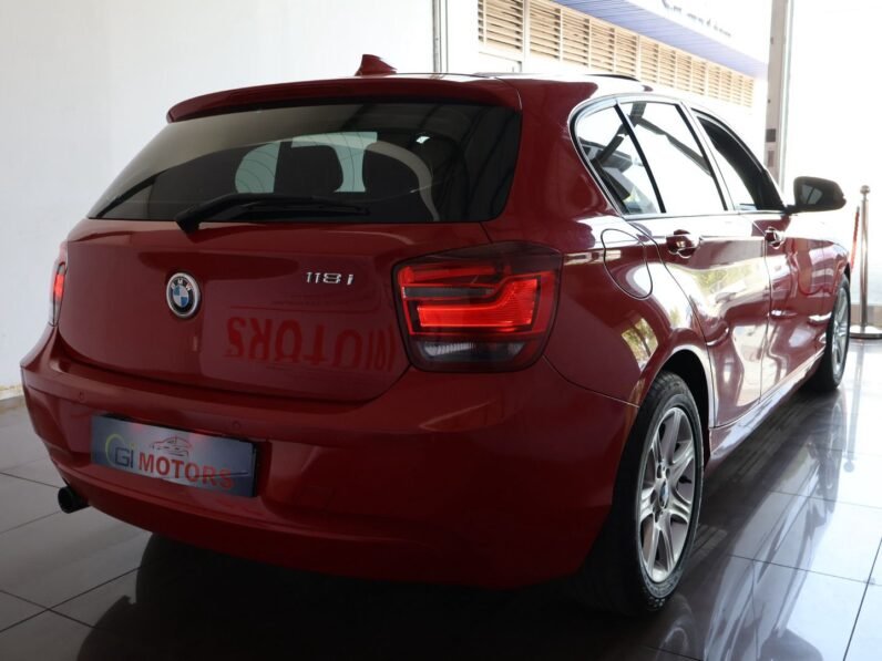 2011 BMW 1 Series 118i 5-Door Auto