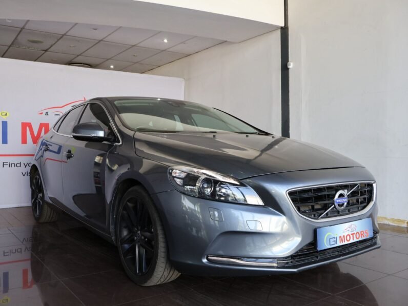 2014 Volvo V40 T4 Excel Auto