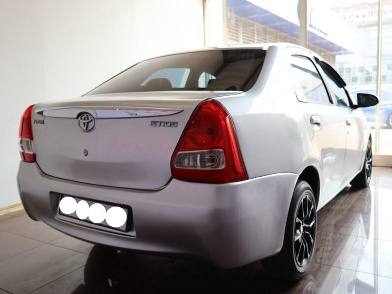 2016 Toyota Etios 1.5 Xi 5-dr