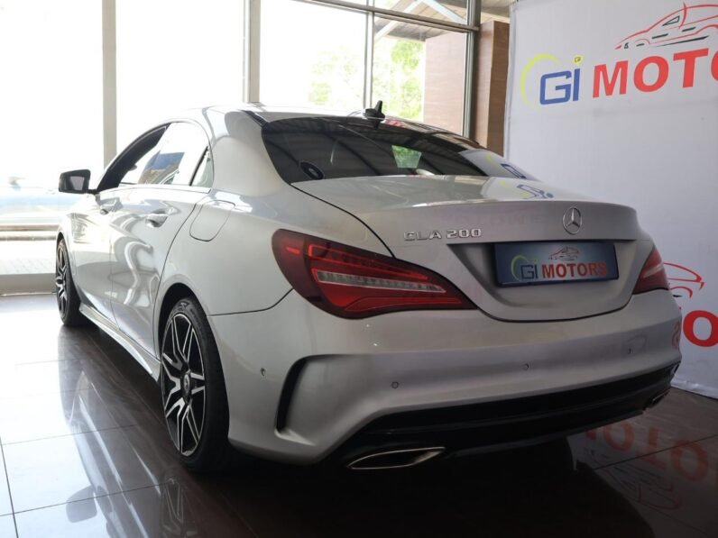 2015 Mercedes-Benz CLA 200 AMG Auto