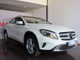 2017 Mercedes-Benz GLA 200 AMG Line