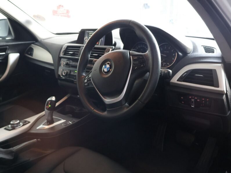 2016 BMW 1 Series 120i 5-dr Auto