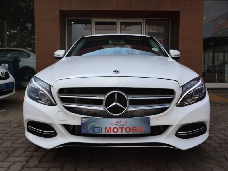 2015 Mercedes-Benz C-Class C 250 Bluetec Avantgarde Auto