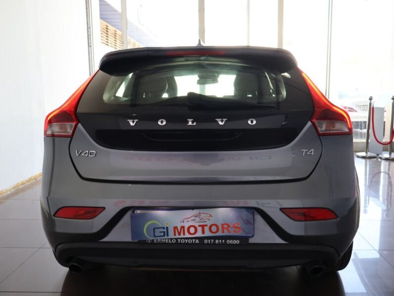 2014 Volvo V40 T4 Excel Auto
