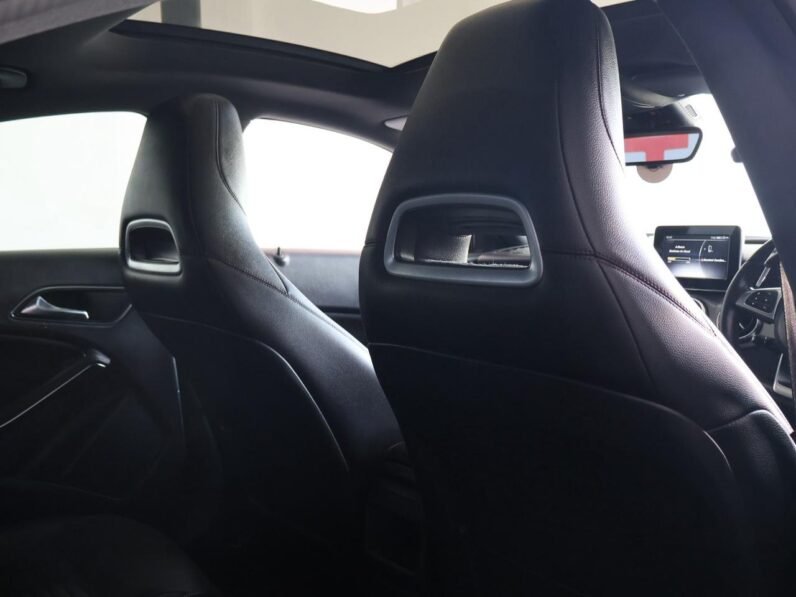 2015 Mercedes-Benz CLA 200 AMG Auto