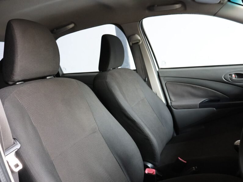 2016 Toyota Etios 1.5 Xi 5-dr