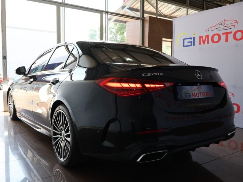 2022 Mercedes-Benz C-Class C220d AMG Line