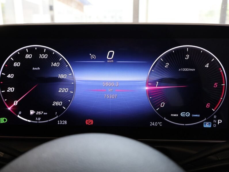2022 Mercedes-Benz C-Class C220d AMG Line