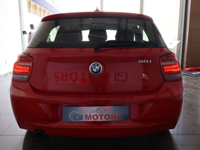 2011 BMW 1 Series 118i 5-Door Auto