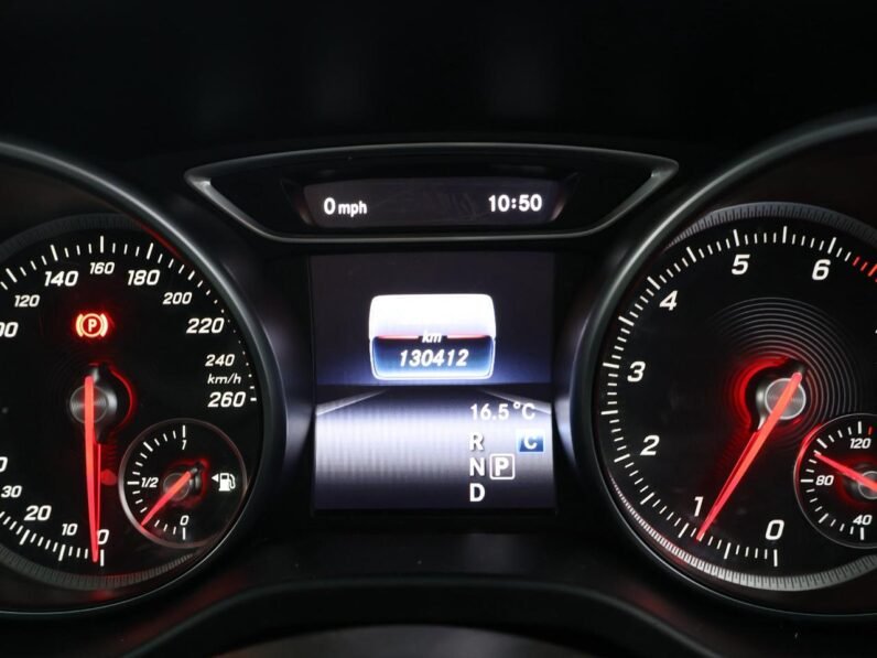2015 Mercedes-Benz CLA 200 AMG Auto