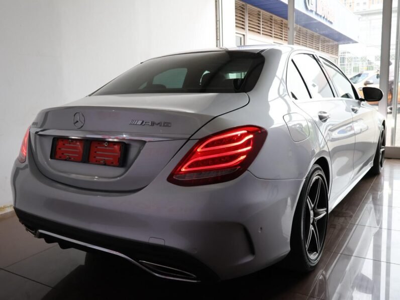 2015 Mercedes-Benz C-Class C 180 AMG Line Auto