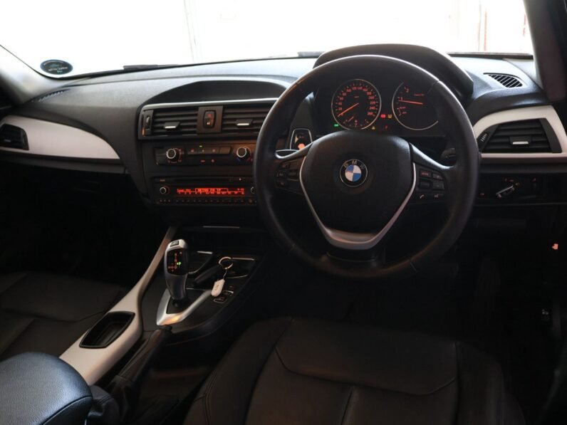 2011 BMW 1 Series 118i 5-Door Auto