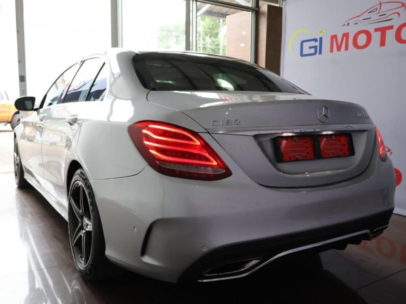 2015 Mercedes-Benz C-Class C 180 AMG Line Auto