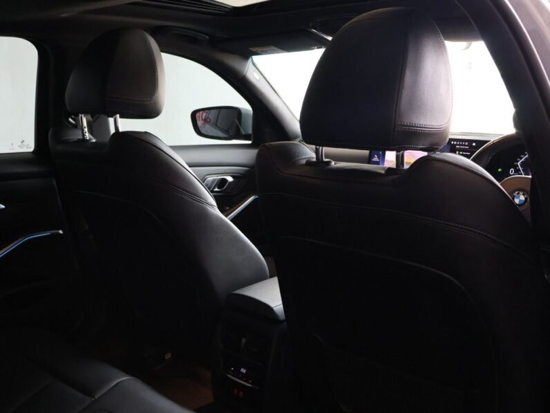 2023 BMW 3 Series 318i M Sport Auto