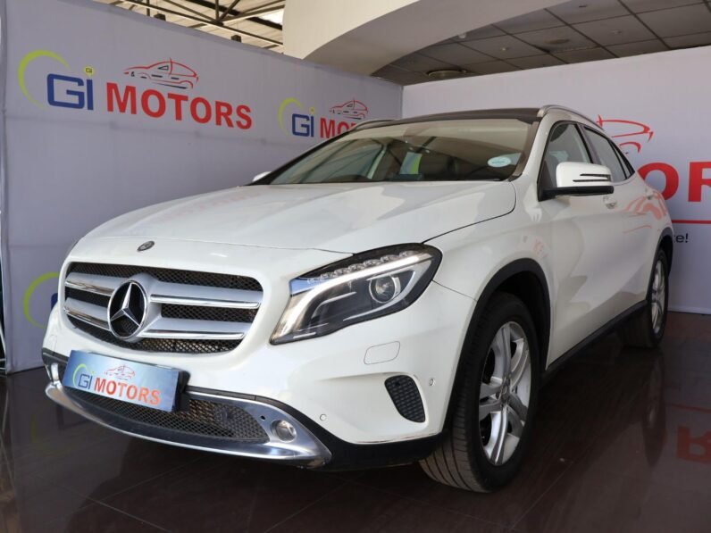 2017 Mercedes-Benz GLA 200 AMG Line