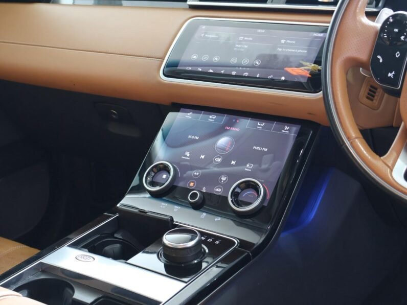 2017 Land Rover Range Rover Velar 2.0 D | D240