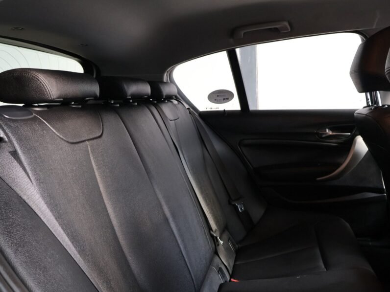 2016 BMW 1 Series 120i 5-dr Auto