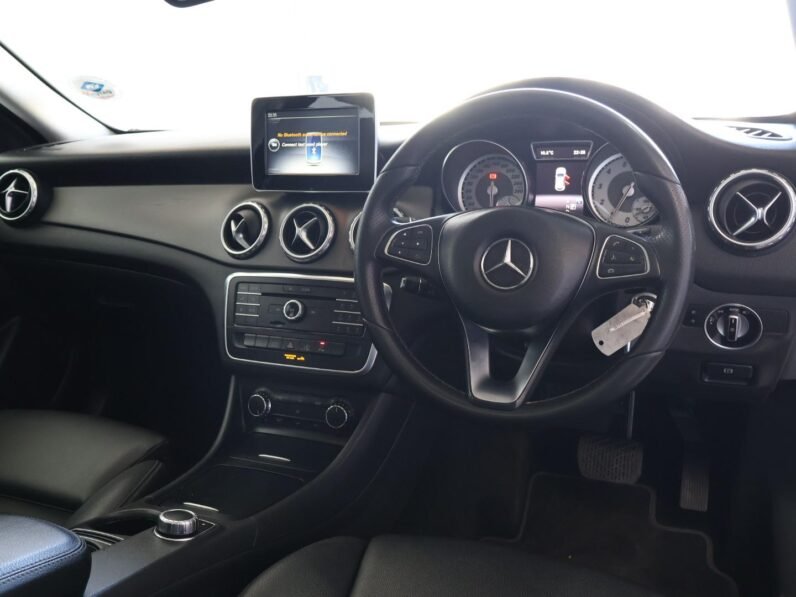 2017 Mercedes-Benz GLA 200 AMG Line