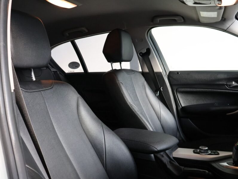 2016 BMW 1 Series 120i 5-dr Auto