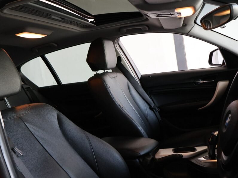 2011 BMW 1 Series 118i 5-Door Auto