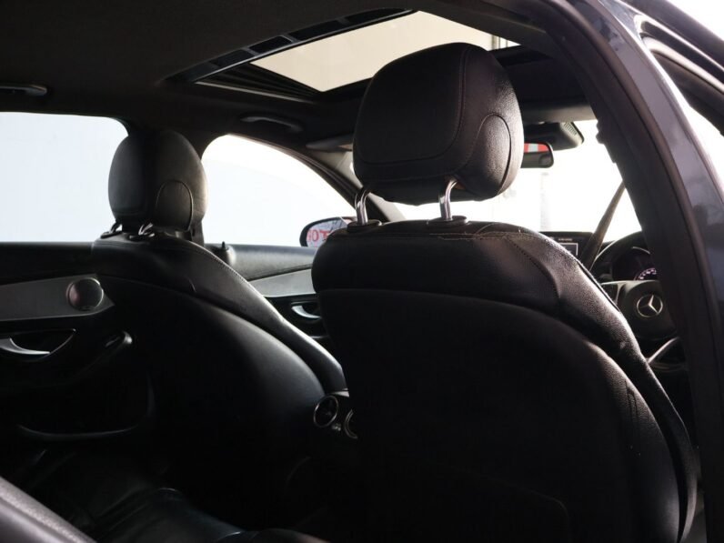2015 Mercedes-Benz C-Class C 200 AMG Line Auto