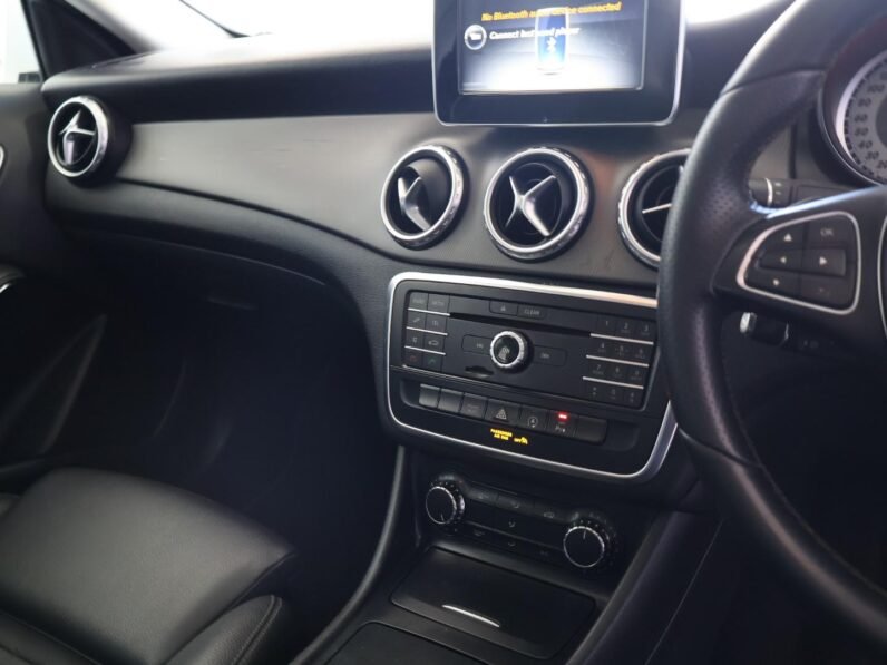 2017 Mercedes-Benz GLA 200 AMG Line