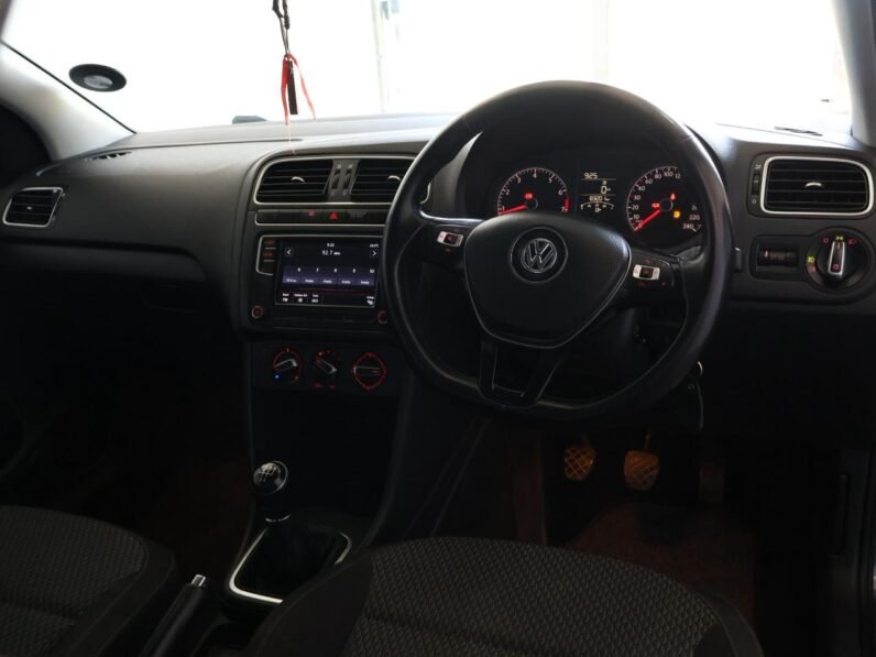 2018 Volkswagen Polo Sedan 1.4 Comfortline
