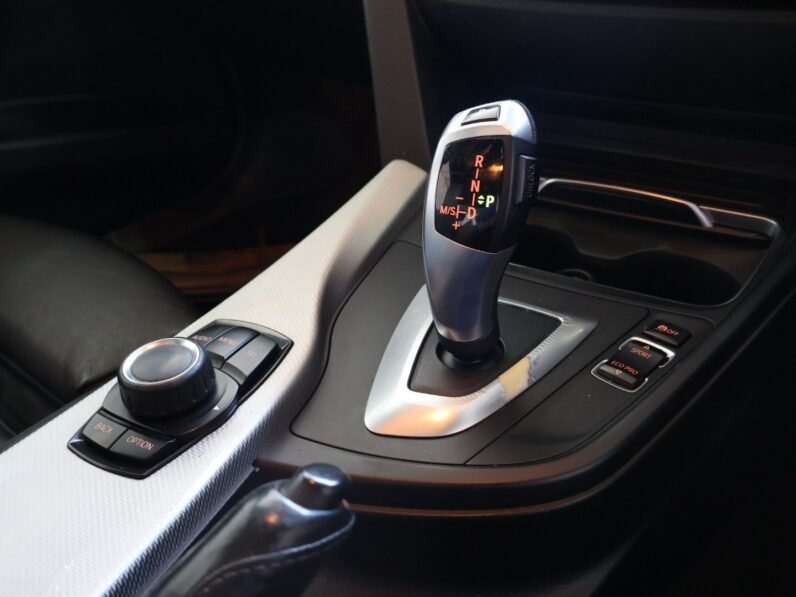 2016 BMW 3 Series 320i M Sport Auto