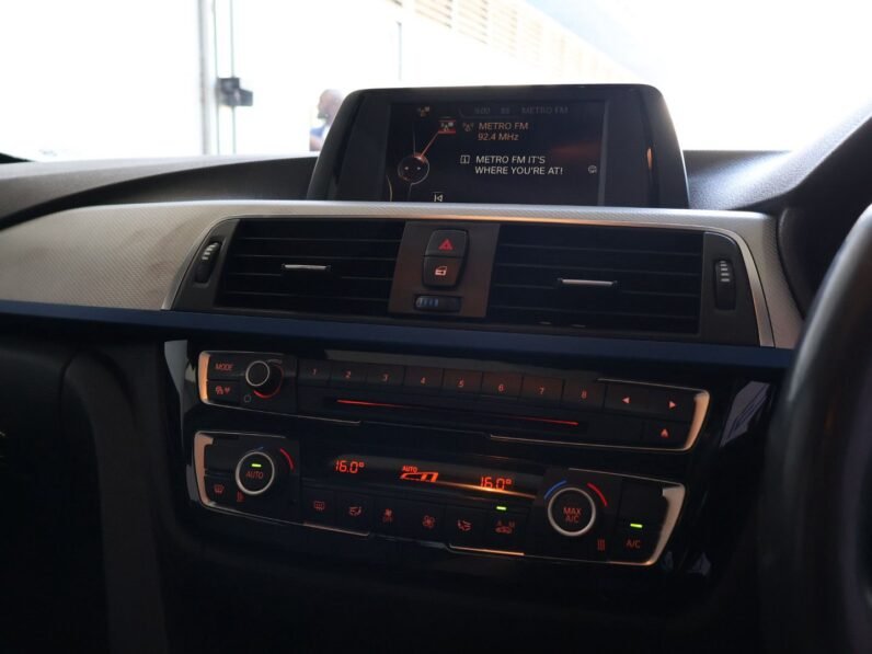 2016 BMW 3 Series 320i M Sport Auto