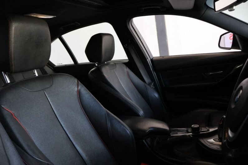 2012 BMW 3 Series 328i Auto