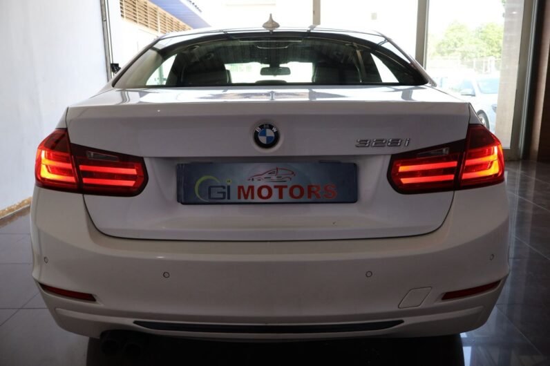 2012 BMW 3 Series 328i Auto