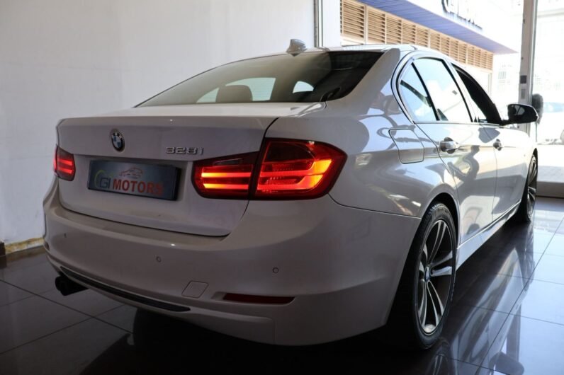 2012 BMW 3 Series 328i Auto