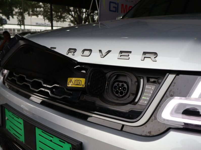 2020 Land Rover Range Rover Sport HSE Dynamic P400e