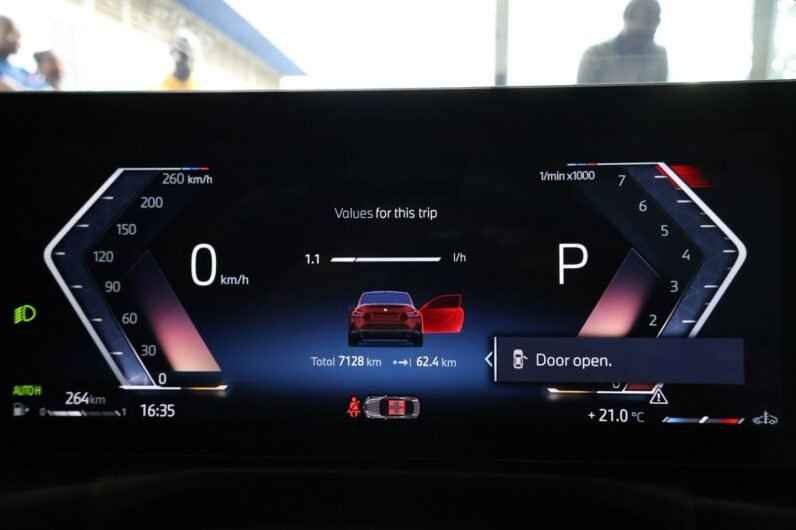 2025 BMW 2 Series 220i coupe M Sport auto