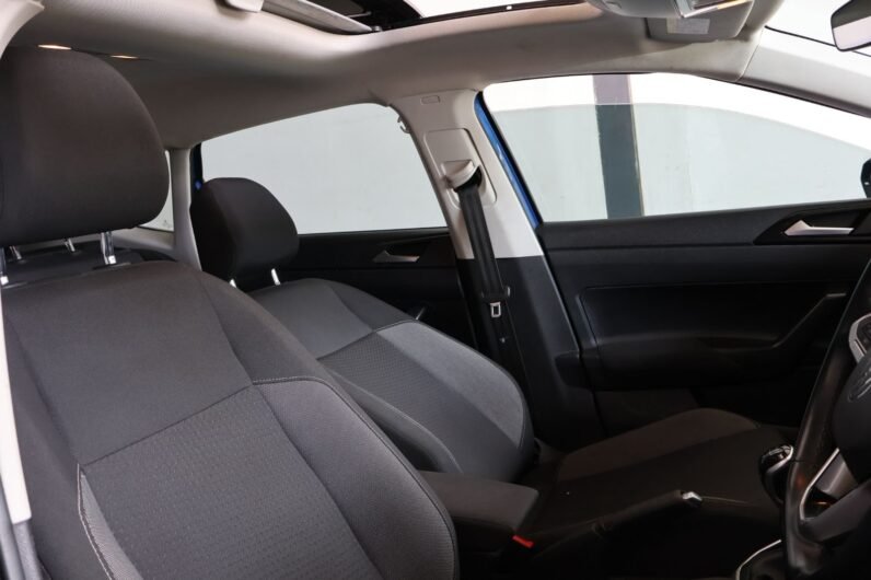2022 Volkswagen Polo Hatch 1.0TSI Life