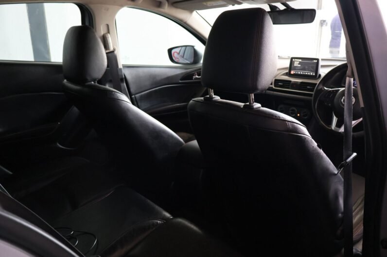 2015 Mazda3 Hatch 1.6 Dynamic Auto