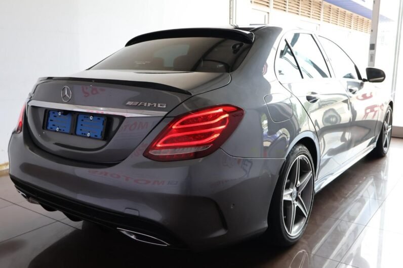 2018 Mercedes-Benz C-Class C220d AMG Line