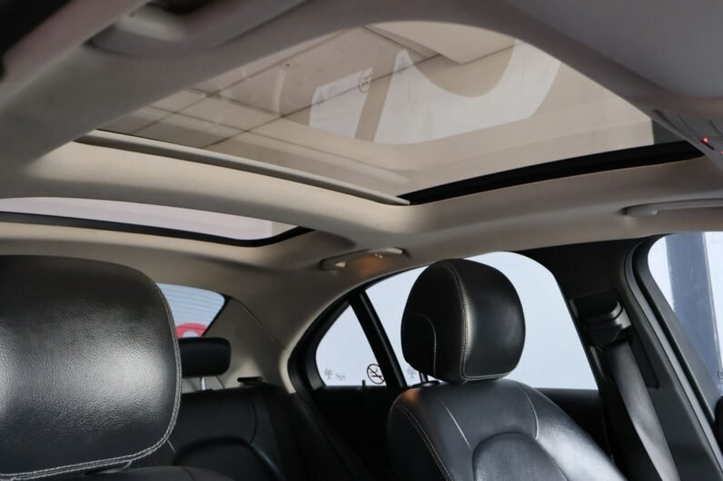 2018 Mercedes-Benz C-Class C220d AMG Line