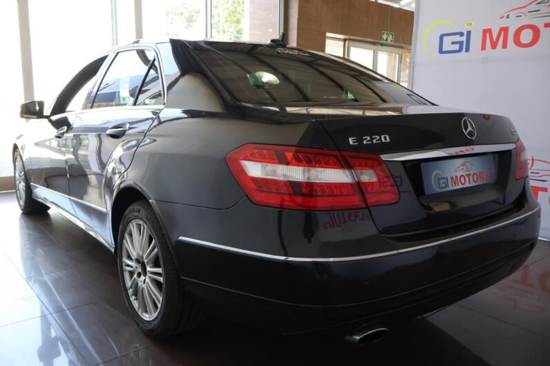 2011 Mercedes-Benz E-Class E 200 CGI BE Avantgarde