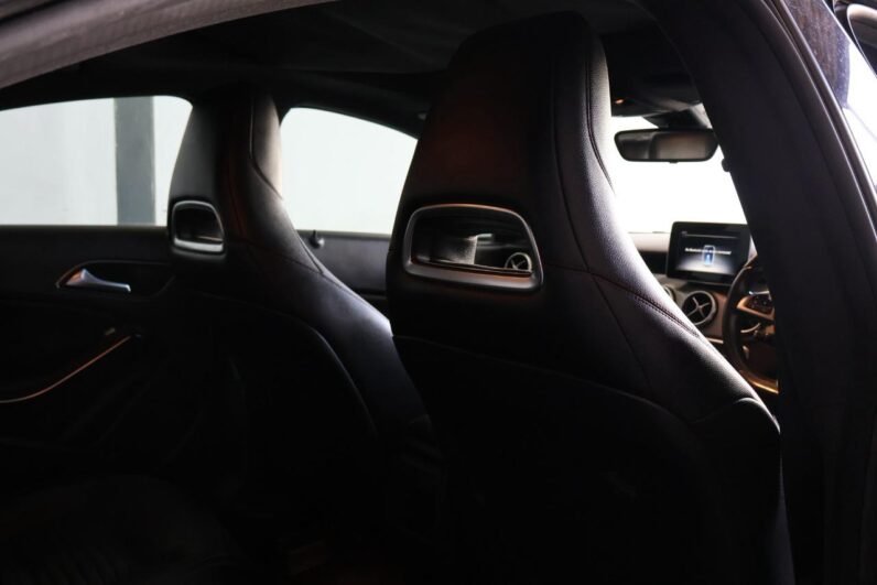 2016 Mercedes-Benz CLA 200 AMG Auto