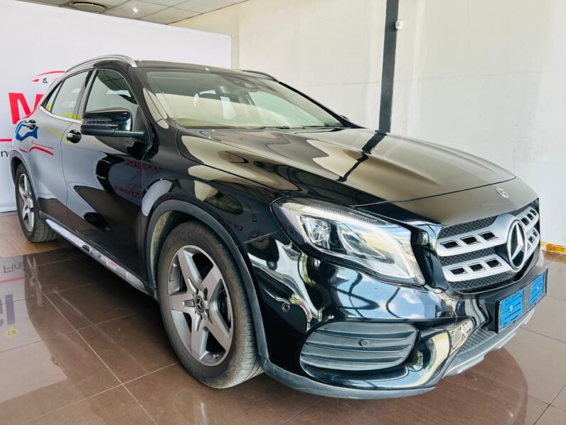 2020 Mercedes-Benz GLA GLA200 AMG AUTO