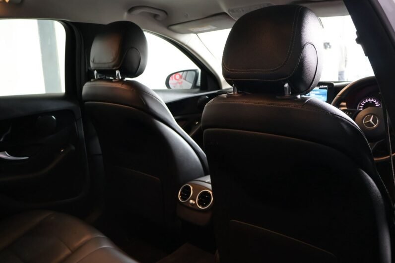 2019  Mercedes-Benz C-Class C220d AMG Line