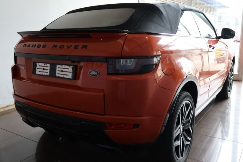 2017 Land Rover Range Rover Evoque Convertible HSE Dynamic Si4